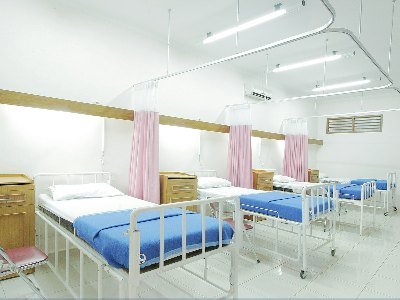 저소득 어르신 무릎 인공관절 수술
