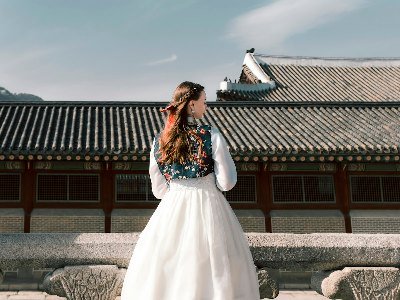 항암 치료 중인 신부의 웨딩드레스